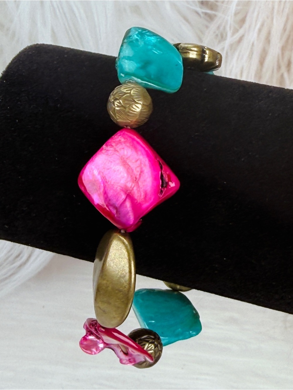 Vibrant multicolor costume, small stretch bracelet